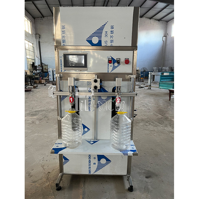 Semi-automatische lineaire vloeibare flessen vulmachine mineraalwater etherische olie leverancier