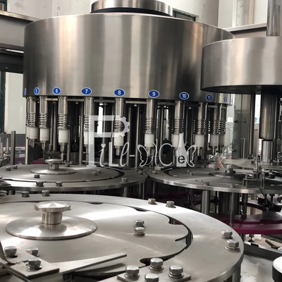 2L mineraalwater Bottelmachine 3 in 1 Monoblock-HUISDIER het Drinken Vullende Lijn 4000BPH leverancier