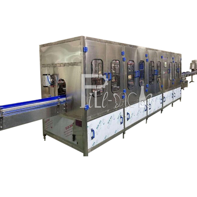 3 in 1 Monoblock-Mineraalwater Spoelende het Vullen het Afdekken Machine900bph 10L Plastic Fles leverancier
