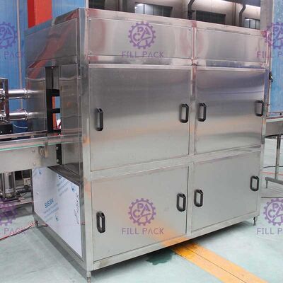 600BPH volledige Automatische de Gallon van Vier Lijnmonoblock het Vullen Machine met Overstromingsklep leverancier