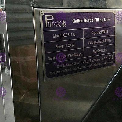 Het auto het Opheffen Voeden SUS 304 120 BPH Gallon Vullende Lijn leverancier