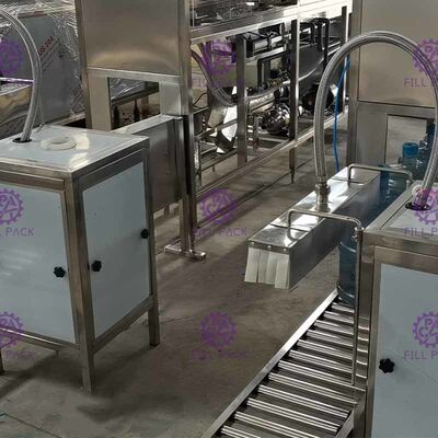 5mm Niveau Emmer 120BPH 5 Gallon Water Bottelmachine leverancier