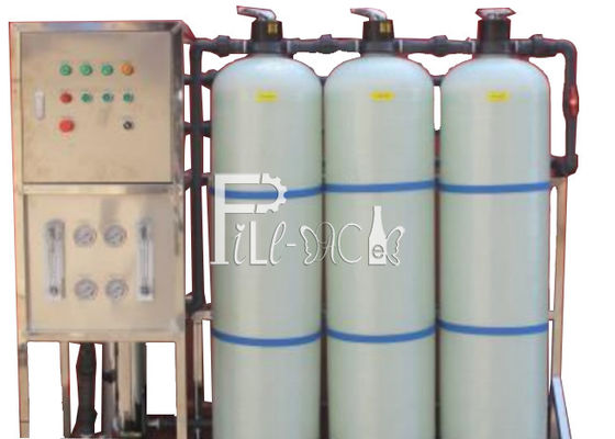 van het de Omgekeerde Osmosewater van 1.0KW 2TPH de Behandelingsmachine leverancier