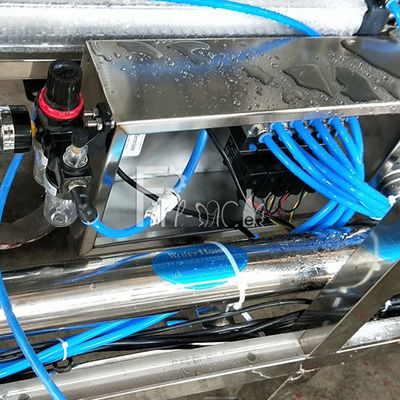 3400*780*1950mm Steriele 120 BPH Gallon Vullende Lijn leverancier