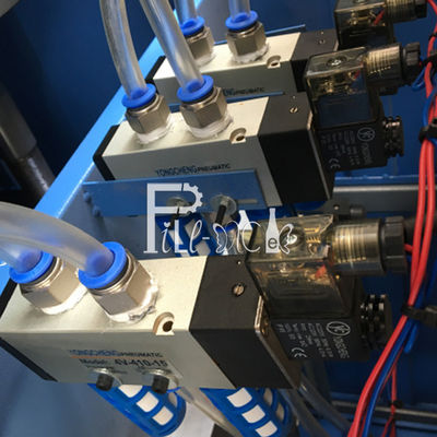 Één Ventilator150bph Plastic Fles die Machine maken leverancier