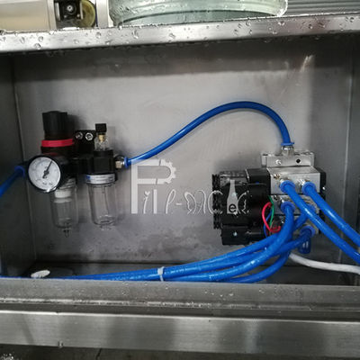 Enige PLC van de het Flessenopenen Hoofd Autolading Vat het Vullen Machine leverancier