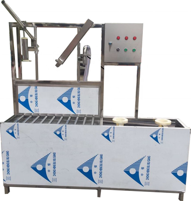 De Gallon van 80BPH 20L het Vullen Machine Semi Automatisch leverancier