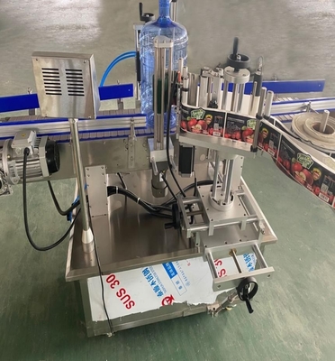 Automatische 1200BPH de Etiketteerdersplc van de 5 Gallonfles Aangepaste Controle leverancier