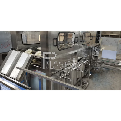 300BPH automatische Plastic Fles 3 Gallon18.9l Gebottelde Water het Vullen het Afdekken Machine leverancier