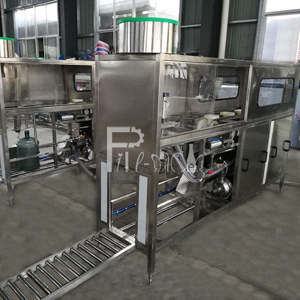 One Road 380v vloeistofvulmachine zuiver water wassen 200bph leverancier